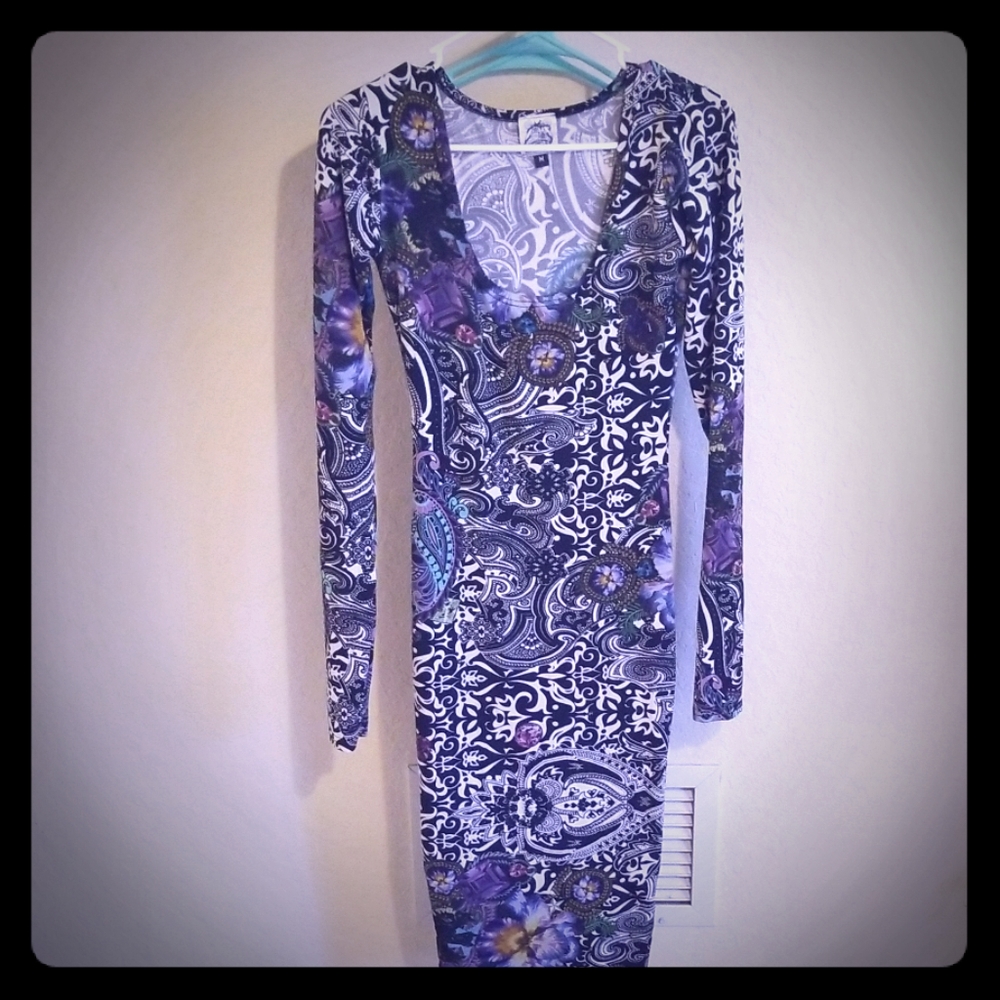 Patterned Long Sleeve Midi